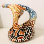 J.L. Hernándiz - el despertar - 25 x 20 x 24 - esmalta cerámica - 180 €